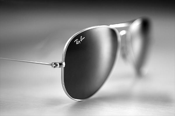 Солнцезащитные очки Ray Ban