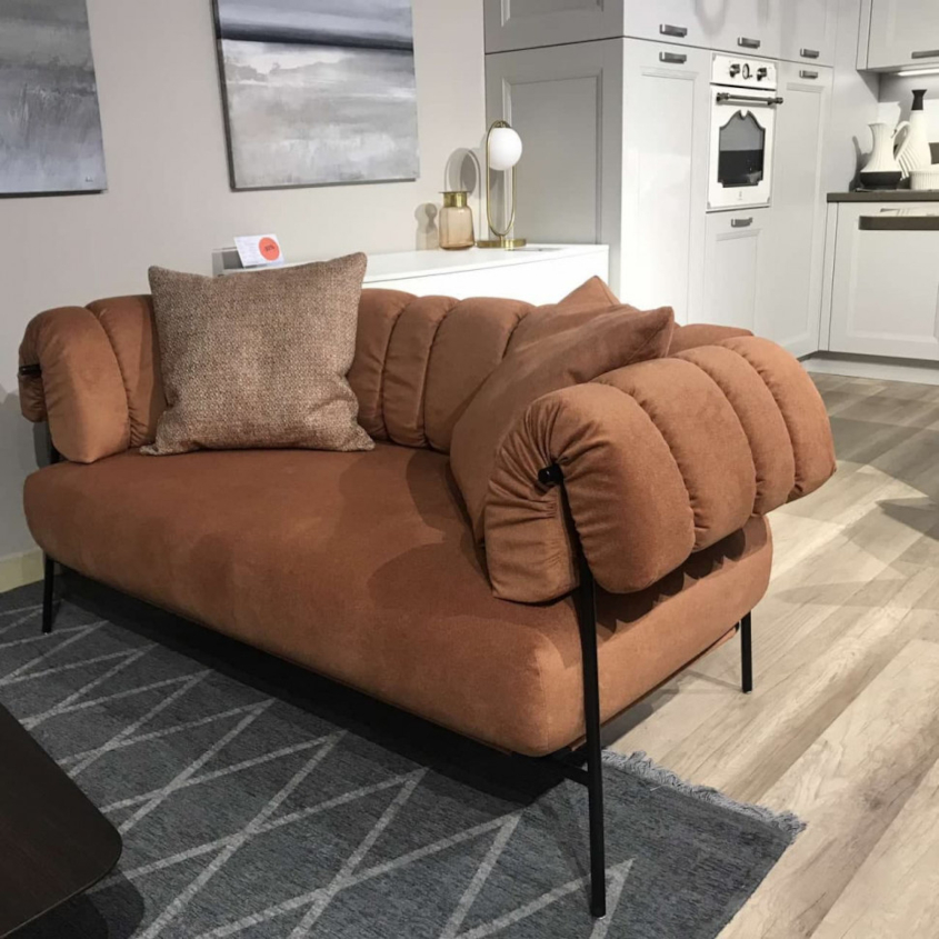 Итальянский диван в Киеве